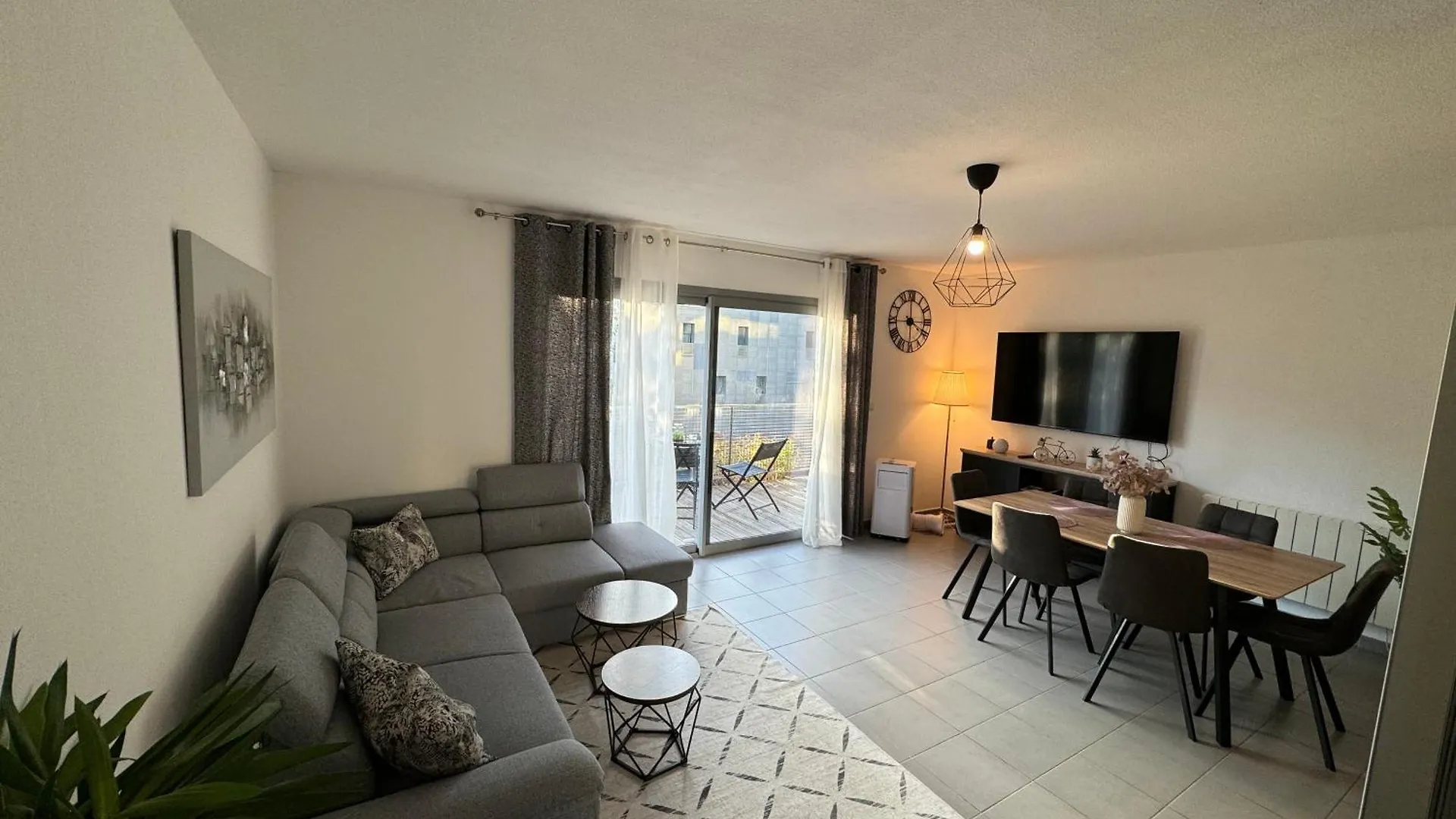 Cosy Appart T3 Au Pied Du Metro Et Commerces Тулуза